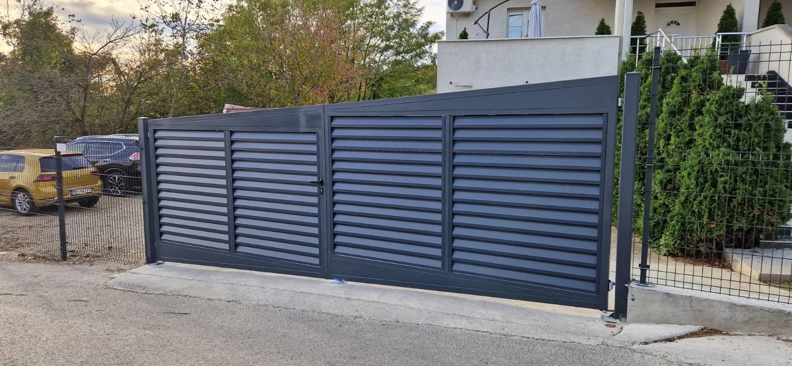 ALUMINIJUMSKA DVOKRILNA I KLIZNA KAPIJA