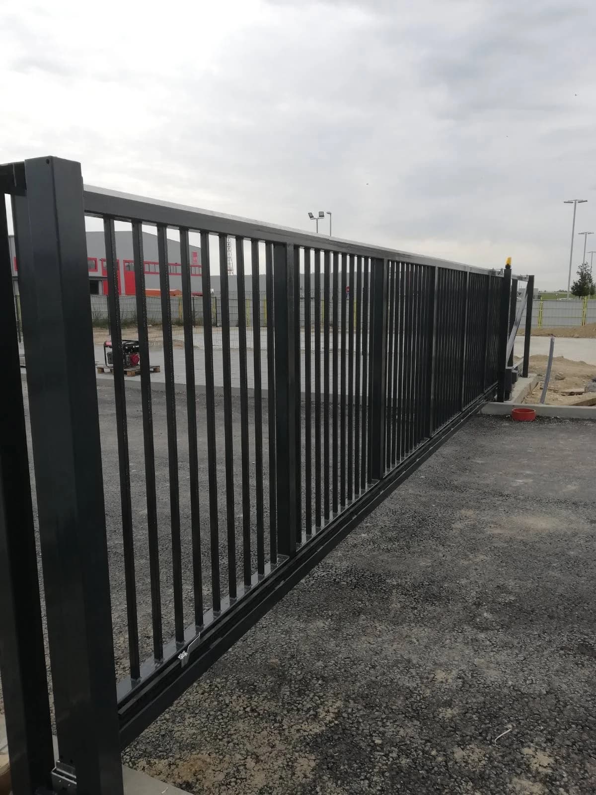 EUROFENCE 3D PANELNA OGRADA I STANDARD KAPIJE