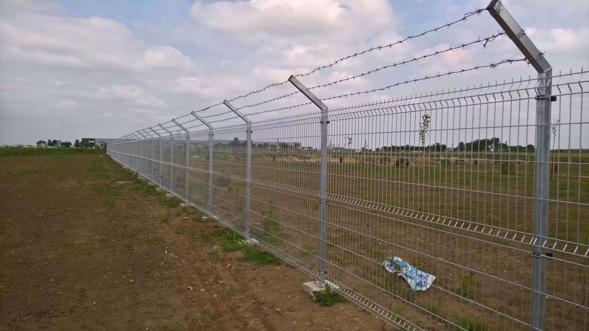 LIDL SRBIJA – HDG EUROFENCE 3D PANELNA OGRADA