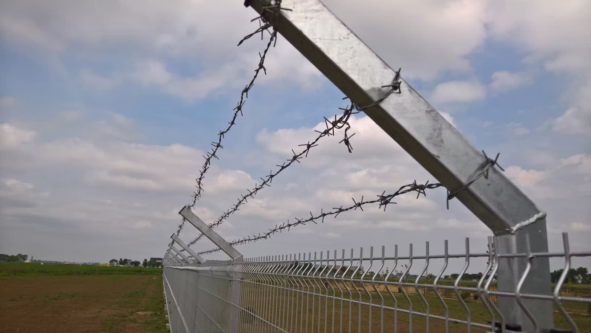 LIDL SRBIJA – HDG EUROFENCE 3D PANELNA OGRADA