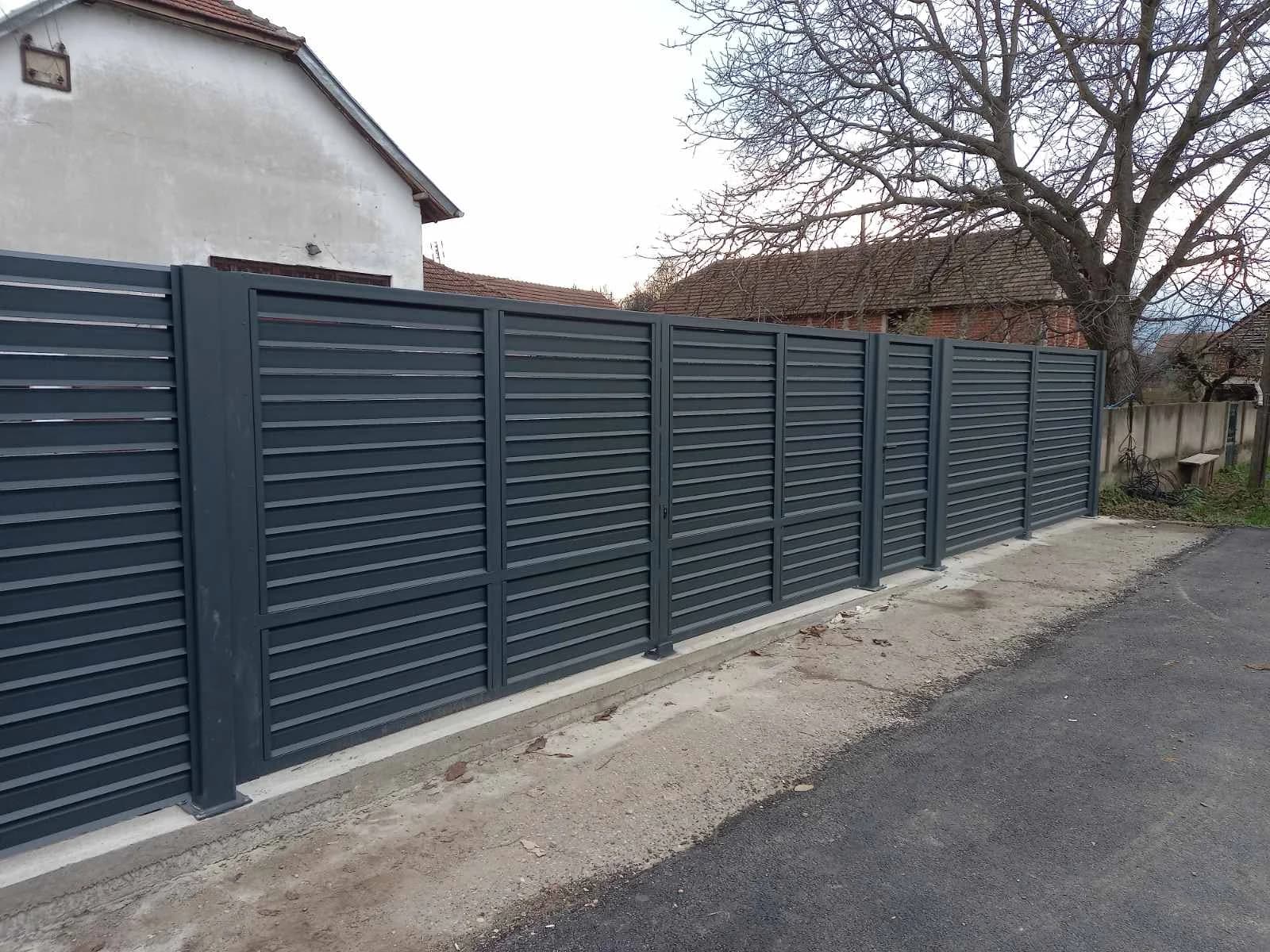 ALUMINIJUMSKA KAPIJA TIVOLI