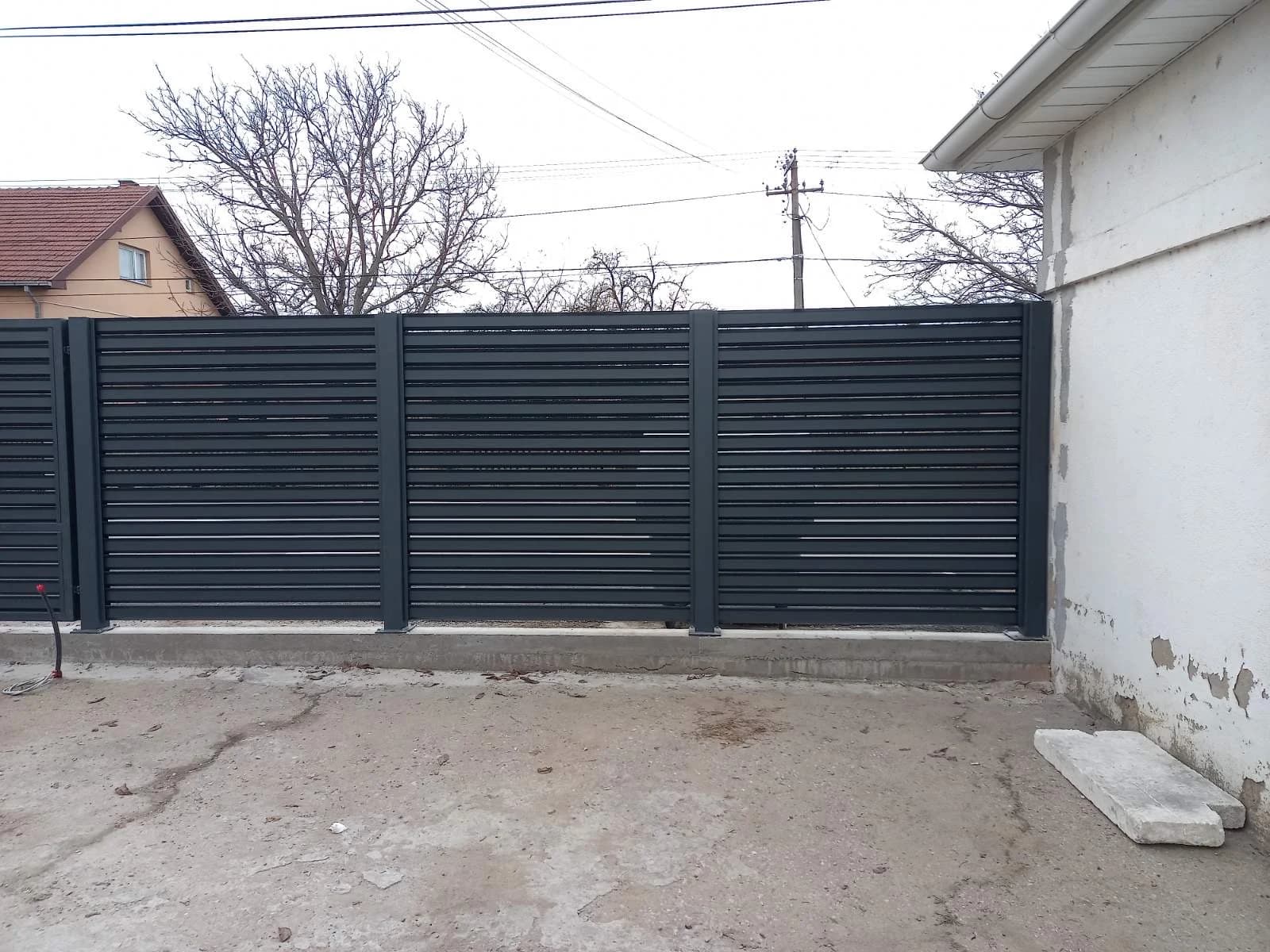 ALUMINIJUMSKA KAPIJA TIVOLI