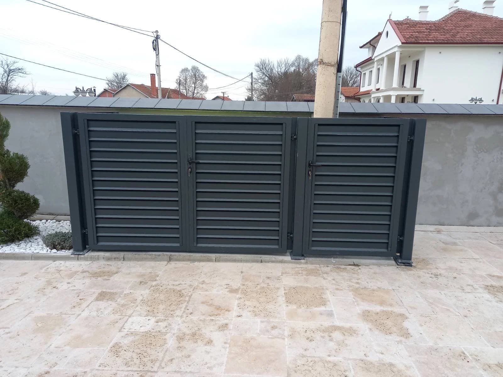 ALUMINIJUMSKA KAPIJA TIVOLI