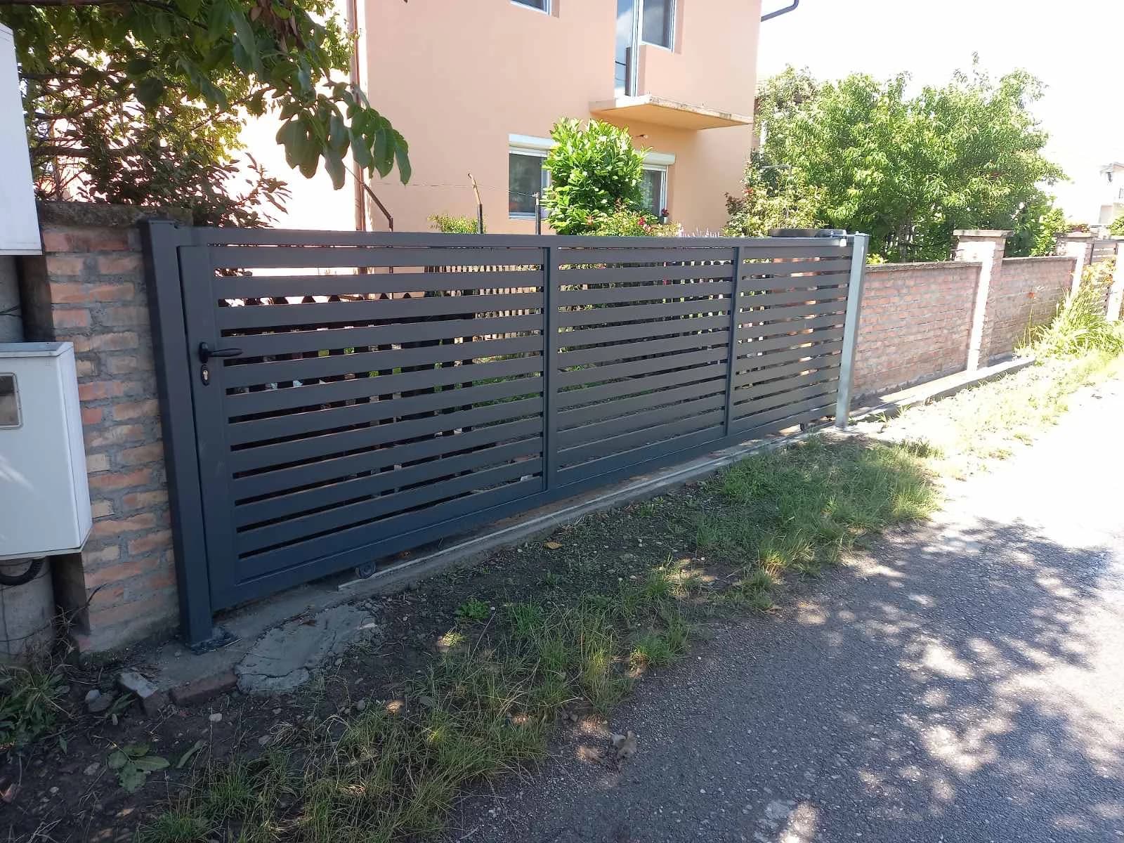 ALUMINIJUMSK KLIZNA I DVOKRILNA KAPIJA