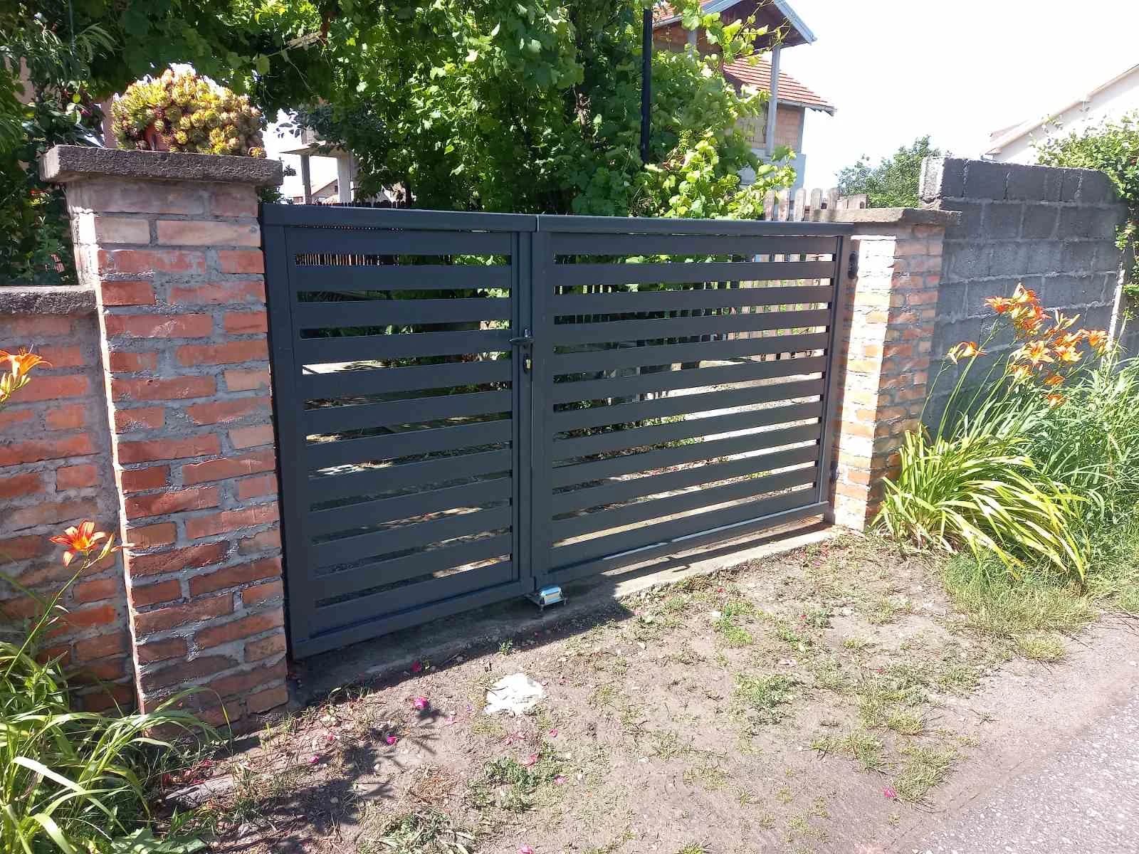ALUMINIJUMSK KLIZNA I DVOKRILNA KAPIJA