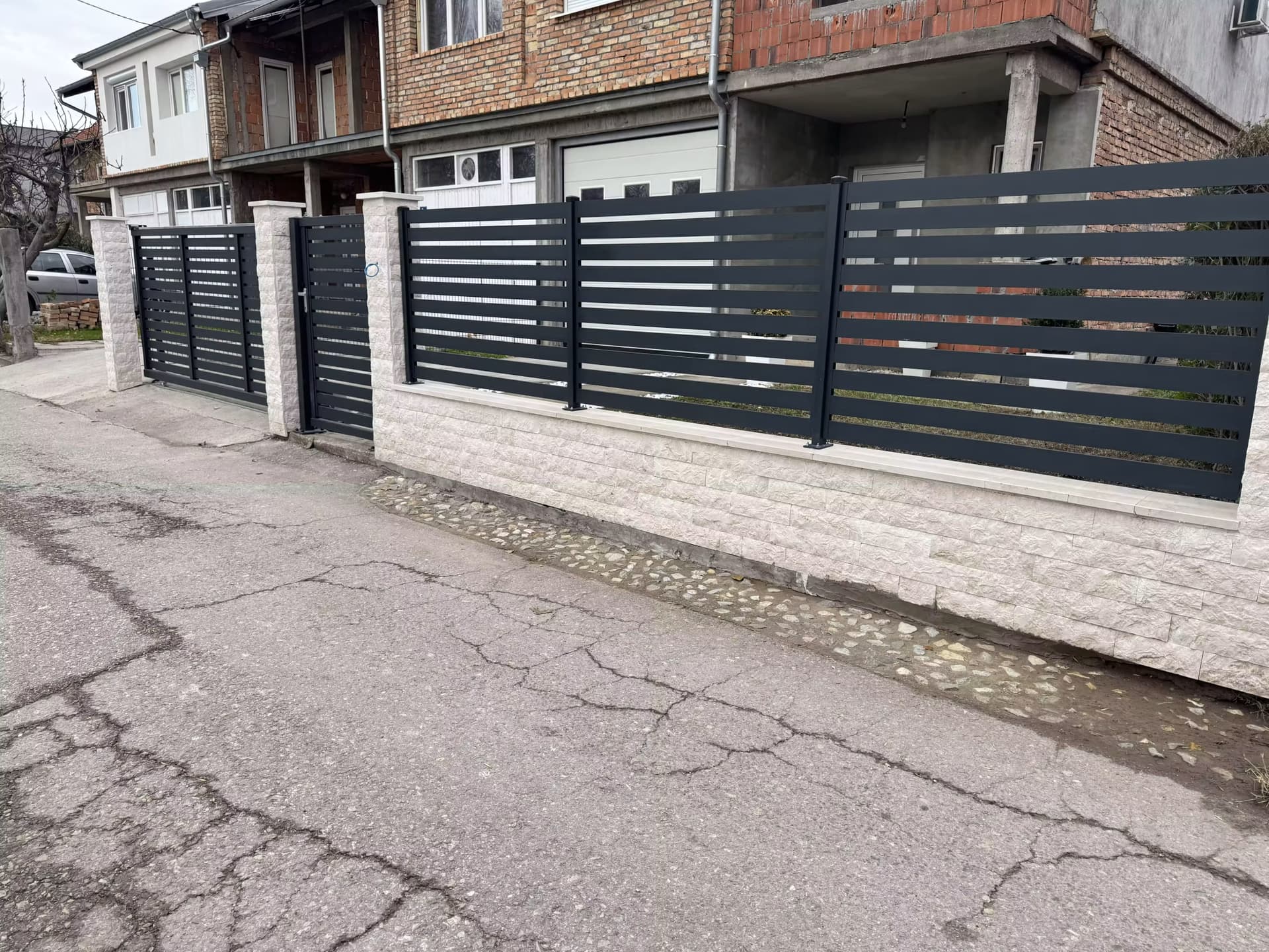 ALUMINIJUMSKA KLIZNA KAPIJA I OGRADA BELVEDERE