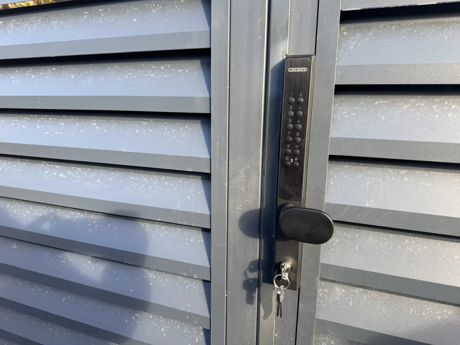ALUMINIJUMSKA KAPIJA TIVOLI