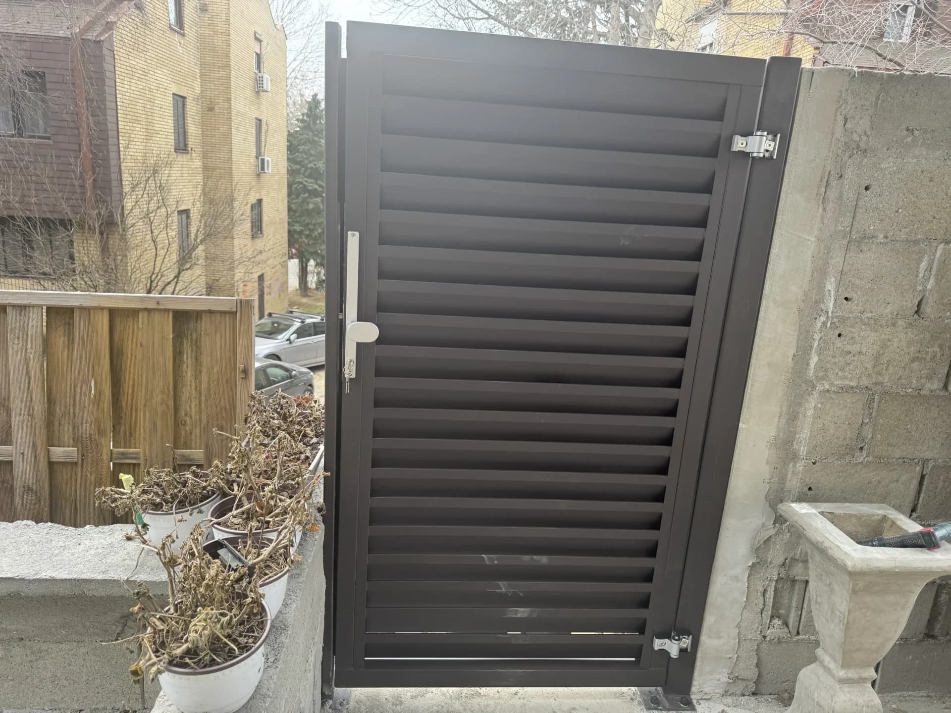 ALUMINIJUMSKA KAPIJA TIVOLI VERA LOCINOX