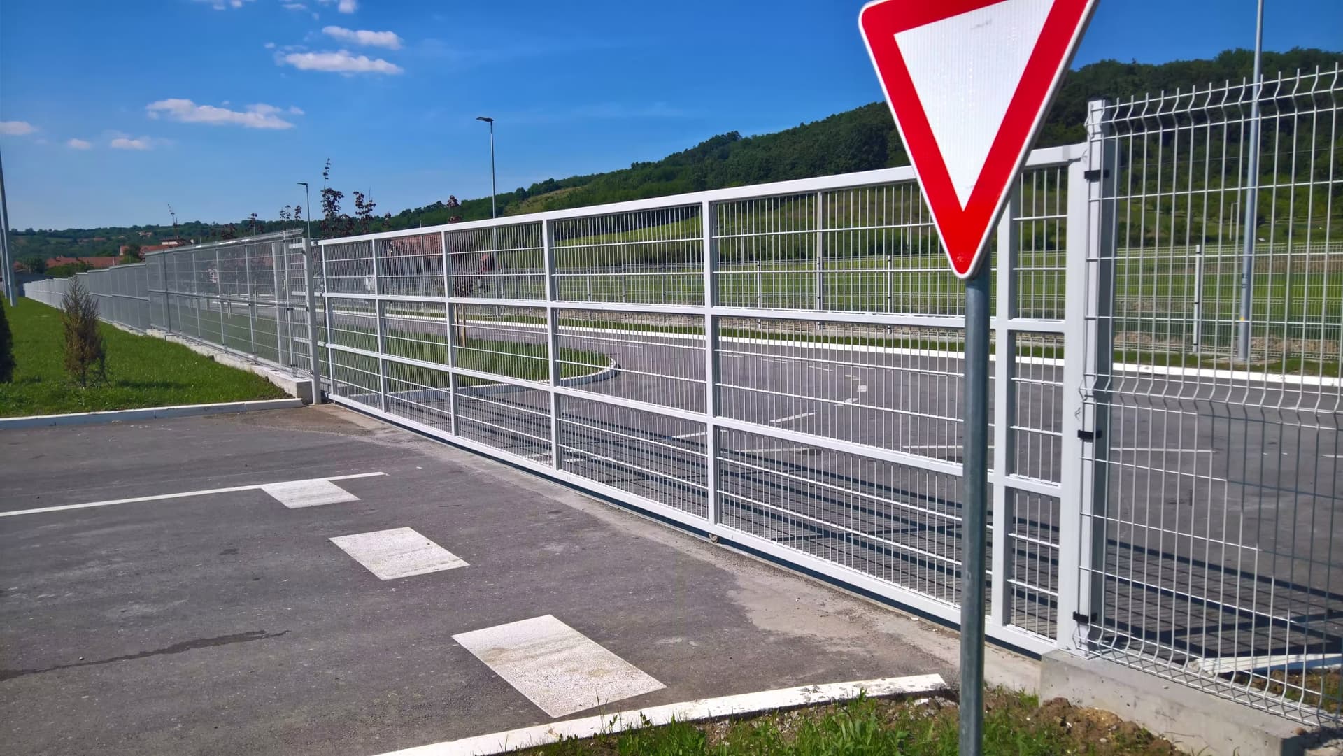 Panelna ograda EUROFENCE 3D