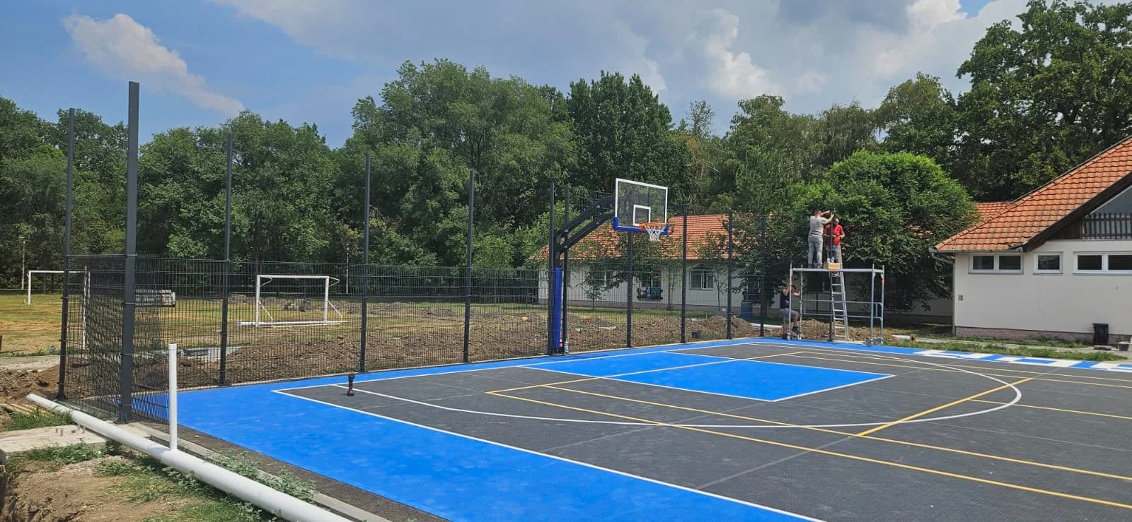 PANELNA OGRADA ZA SPORTSKI TEREN