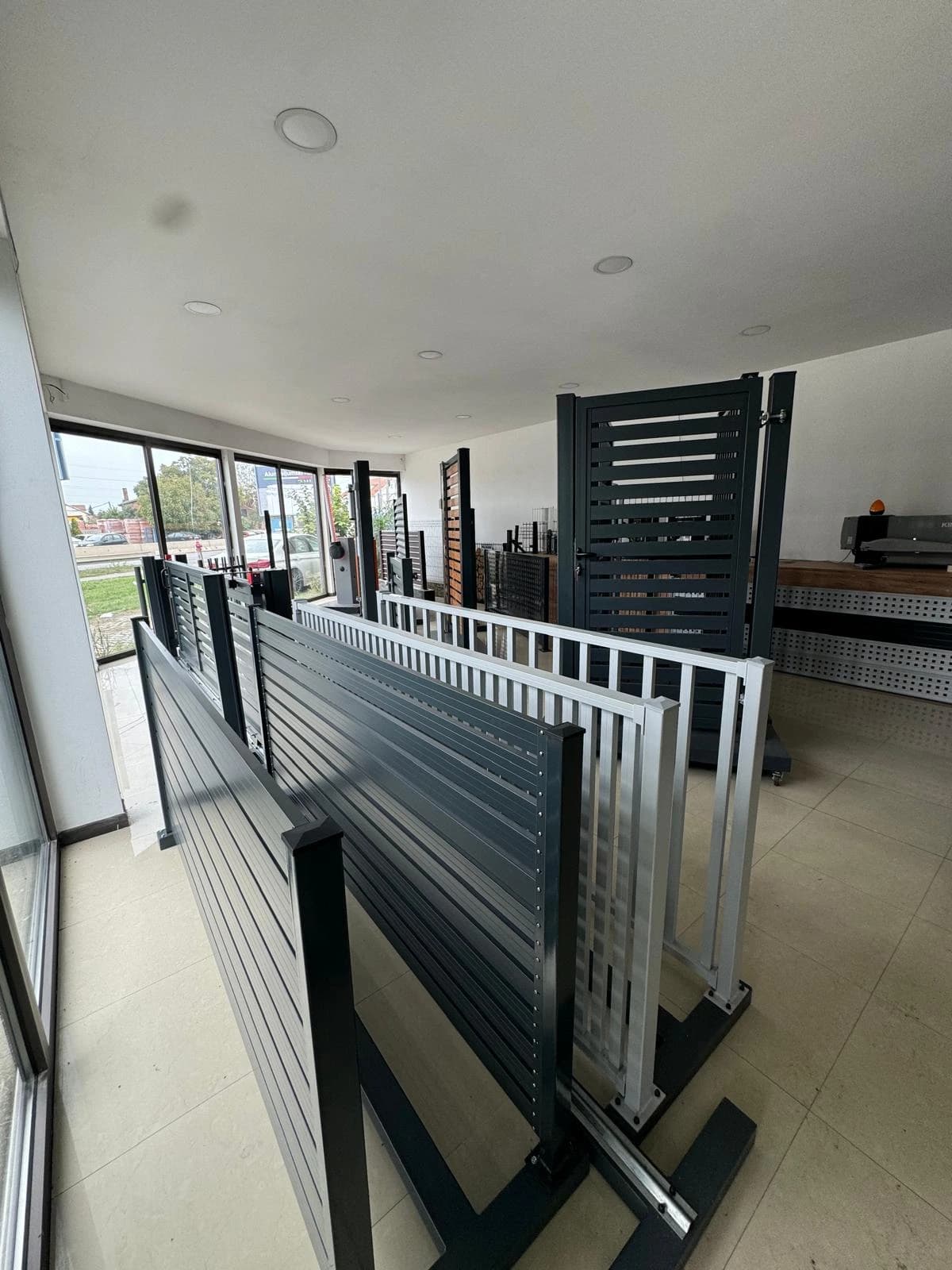 Prodajni i izložbeni salon Beograd