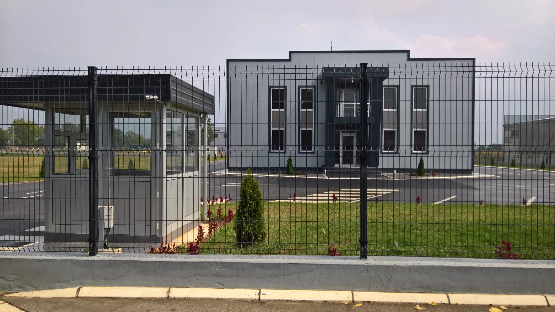 EUROFENCE 3D PANELNA OGRADA I  KLIZNA KAPIJA LIGHT