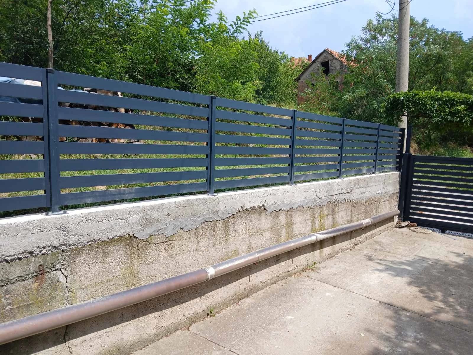 ALUMINIJUMSKA KLIZNA KAPIJA I OGRADA