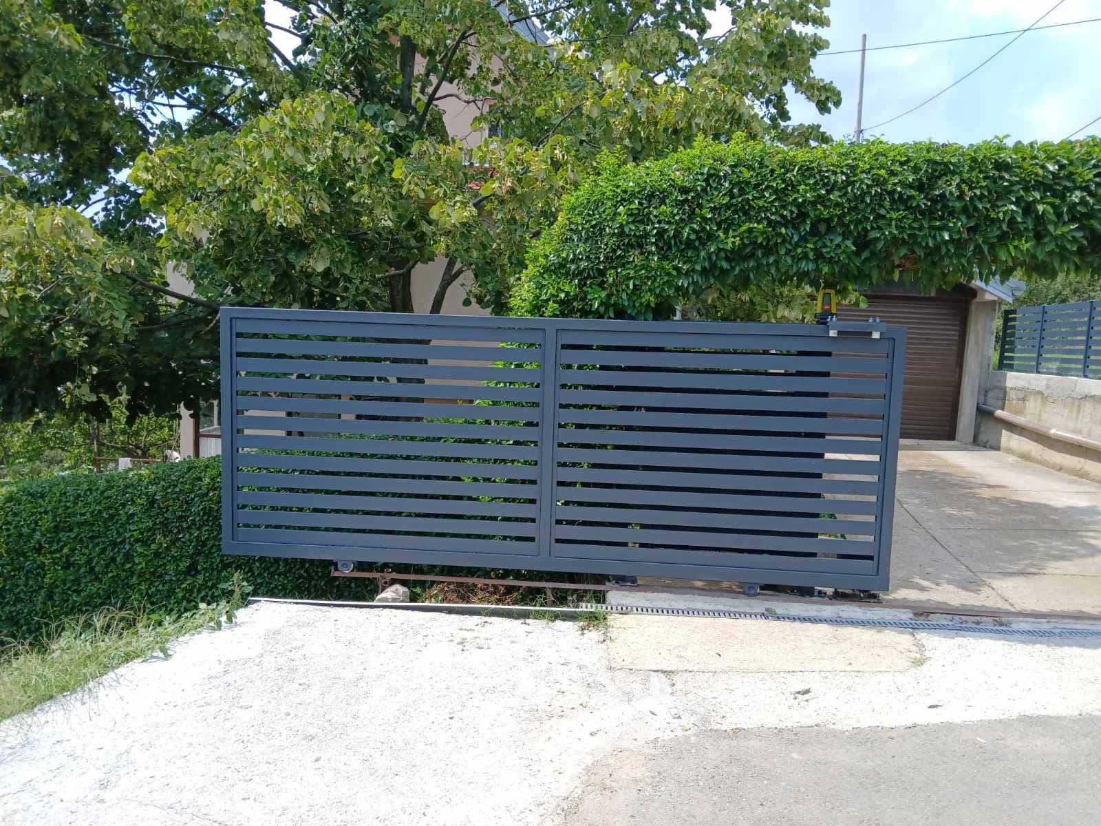 ALUMINIJUMSKA KLIZNA KAPIJA I OGRADA
