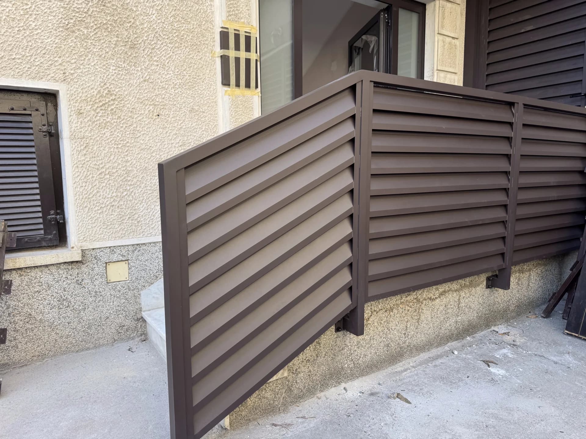 ALUMINIJUMSKA OGRADA I KAPIJE TIVOLI