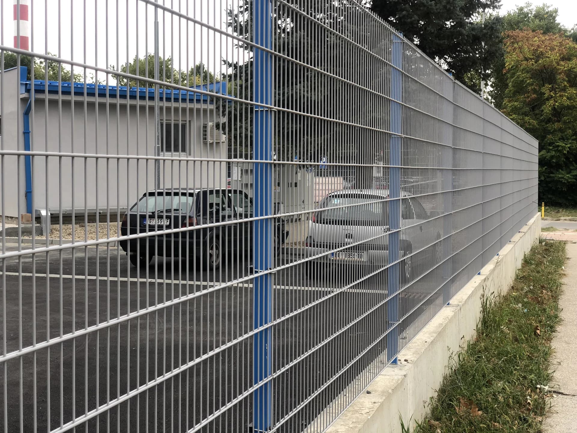 DOUBLEFENCE 2D PANELNA OGRADA SA KAPIJAMA