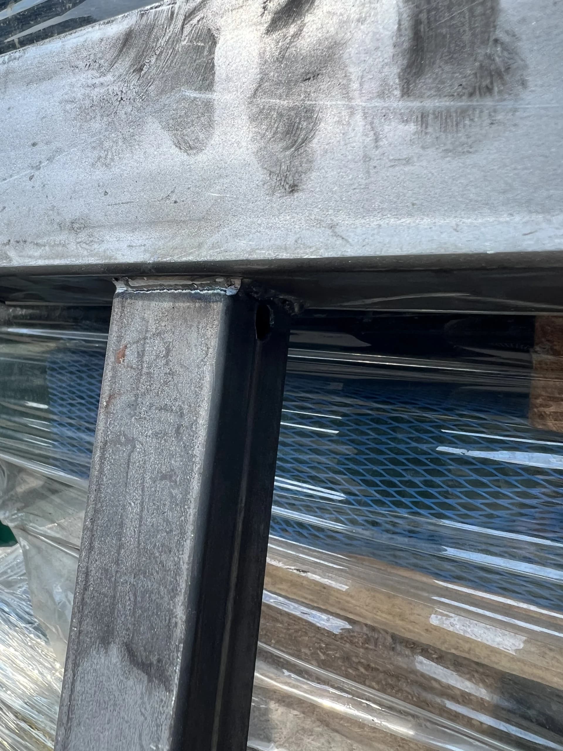 Lasersko varenje aluminijumskih kapija