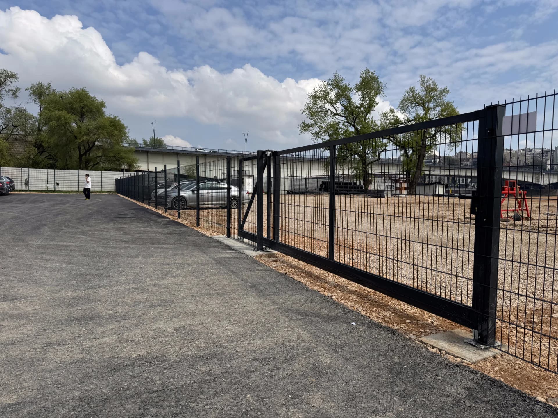 DOUBLEFENCE 2D PANELNA OGRADA I SAMONOSIVA KAPIJA
