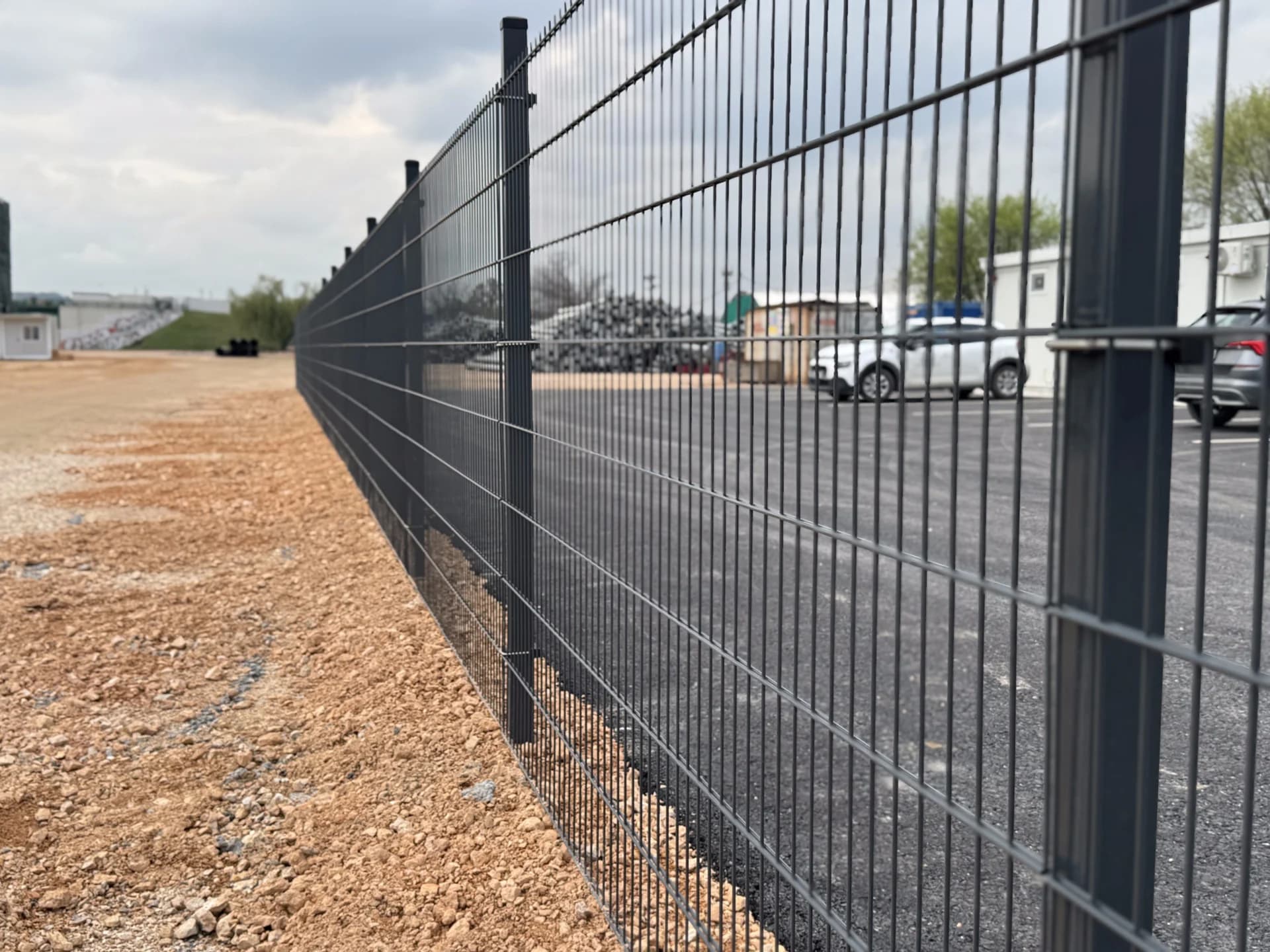 DOUBLEFENCE 2D PANELNA OGRADA I SAMONOSIVA KAPIJA