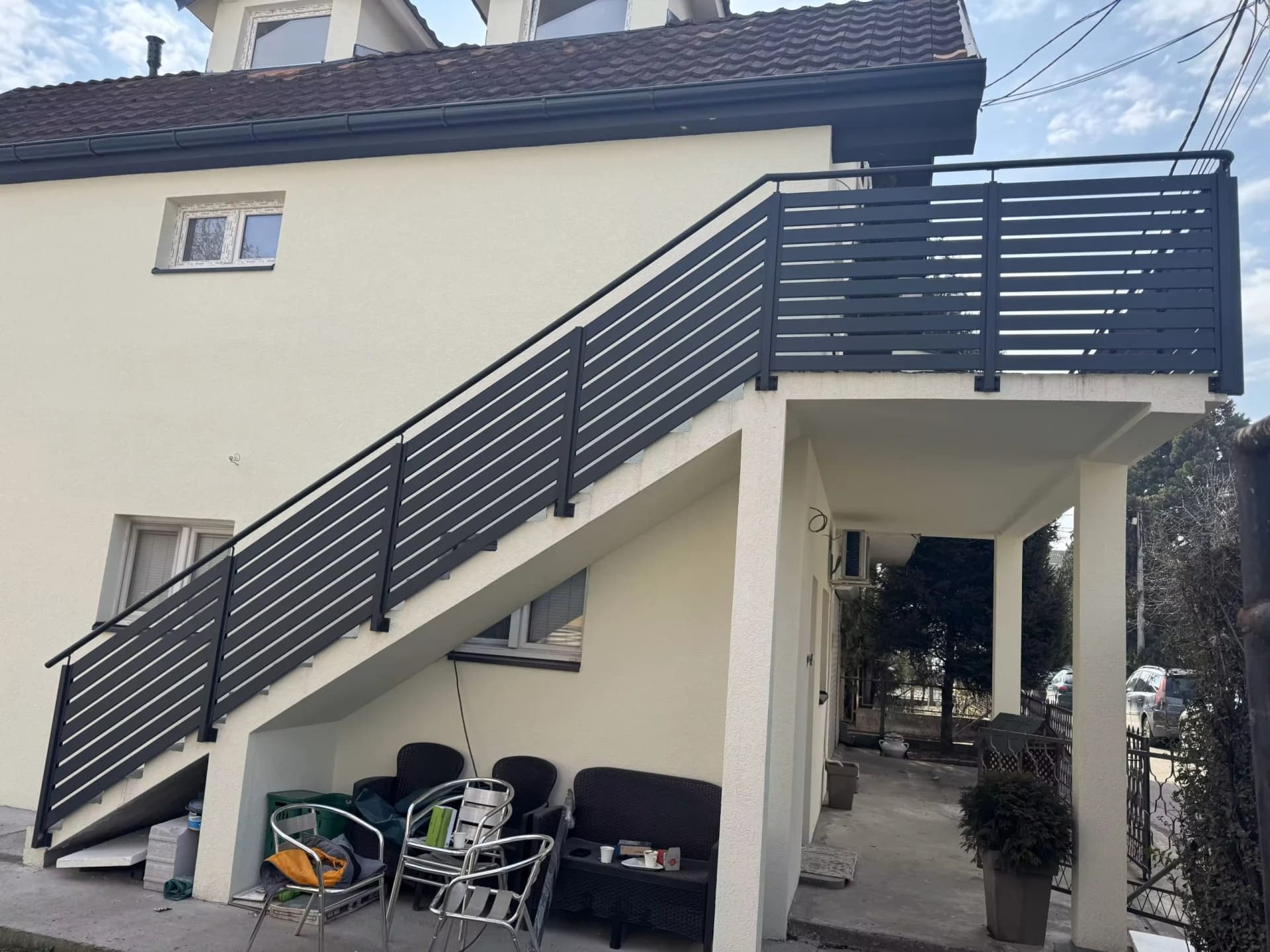 ALUMINIJUMSKA OGRADA ZA TERASU I STEPENICE